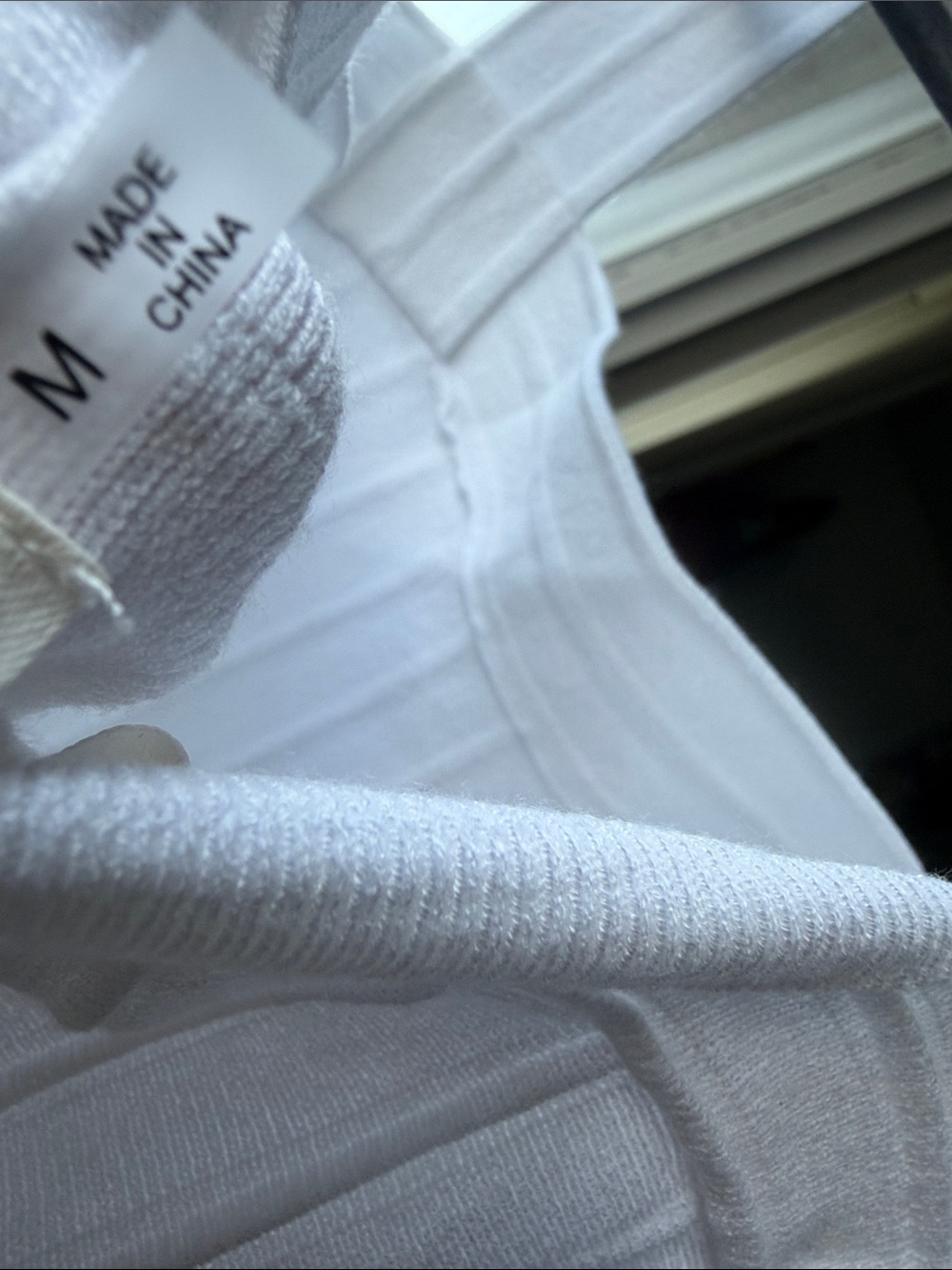 White Ribbed Knit Tank Top - Picture 4 of 5